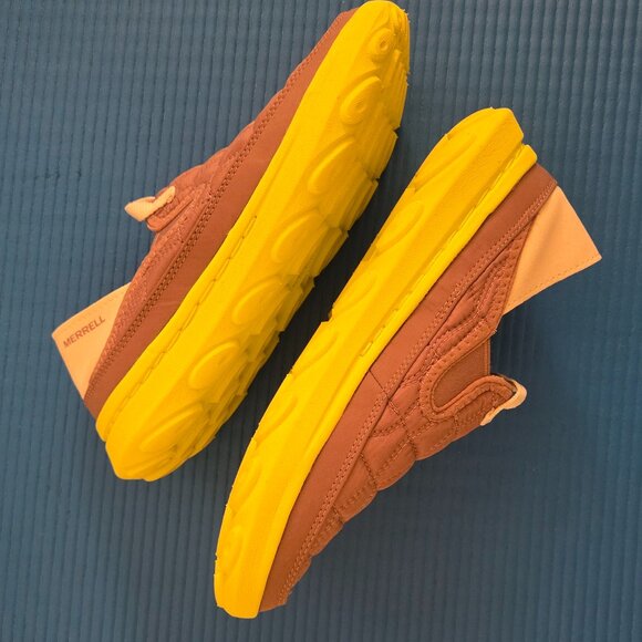 Merrell Soft Hut Moc 2, US07, NEW - Picture 2 of 6